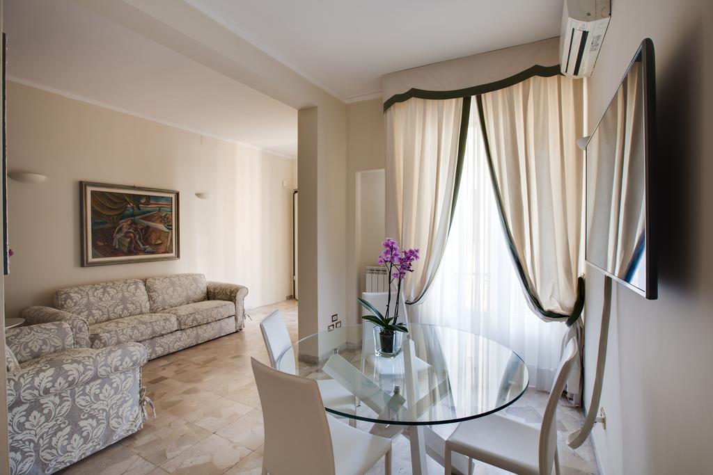 Kometa Suites & Apartments Florença Quarto foto