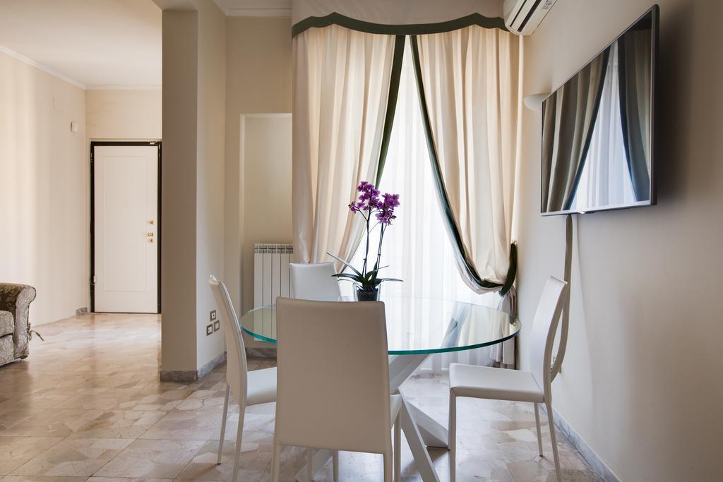 Kometa Suites & Apartments Florença Quarto foto